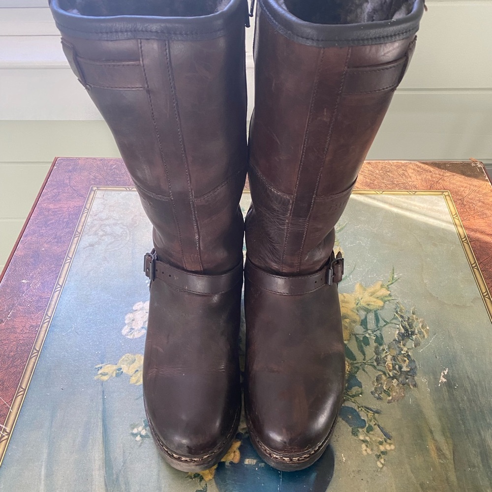 Meindl, Leather Boots, crafted in Germany, size 10